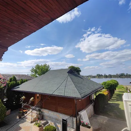 Dunavska Oaza Case de vacanță Beocin